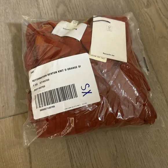 NWT! Reformation Benton Ribbed Button-Front Sweater Mini Dress 🟤 - Picture 5 of 9